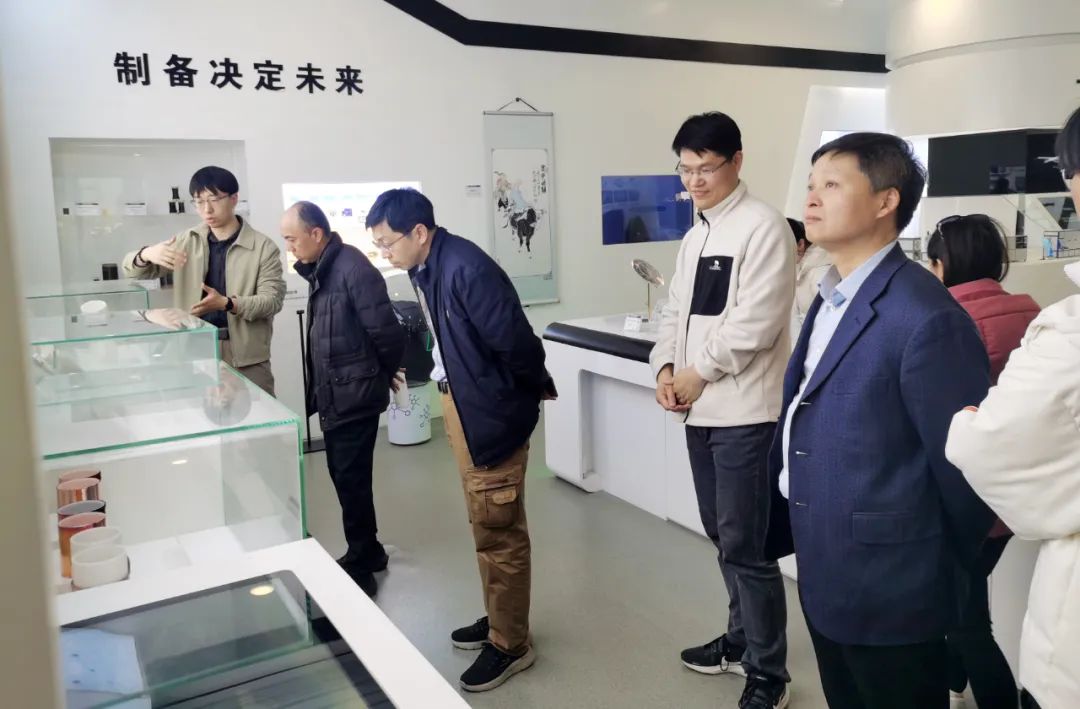 清华大学王宏伟教授、饶燏教授一行到BGI座谈交流