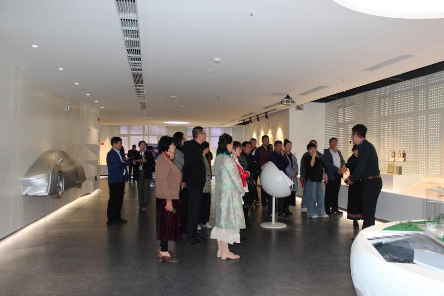 华医“烯”征程，共筑健康梦 华医颂智能康养生活馆商合发布会成功举办！