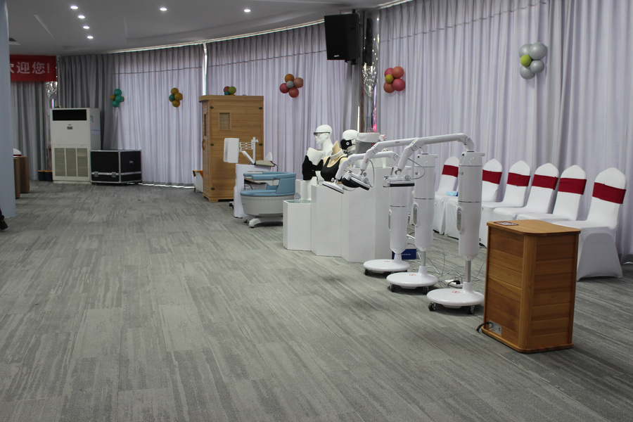 华医“烯”征程，共筑健康梦 华医颂智能康养生活馆商合发布会成功举办！