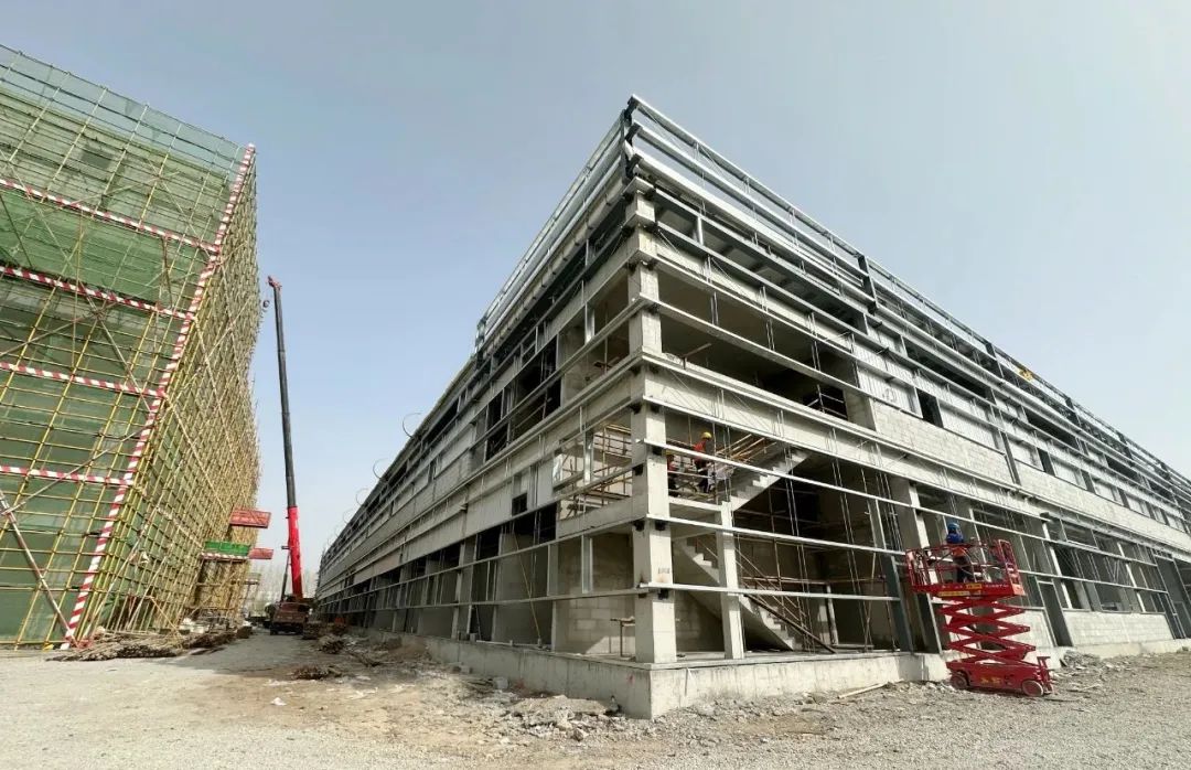 【项目建设巡礼②】石墨烯热管理应用研发及产业化项目抢抓工期赶进度 快速推进项目早建成早投产