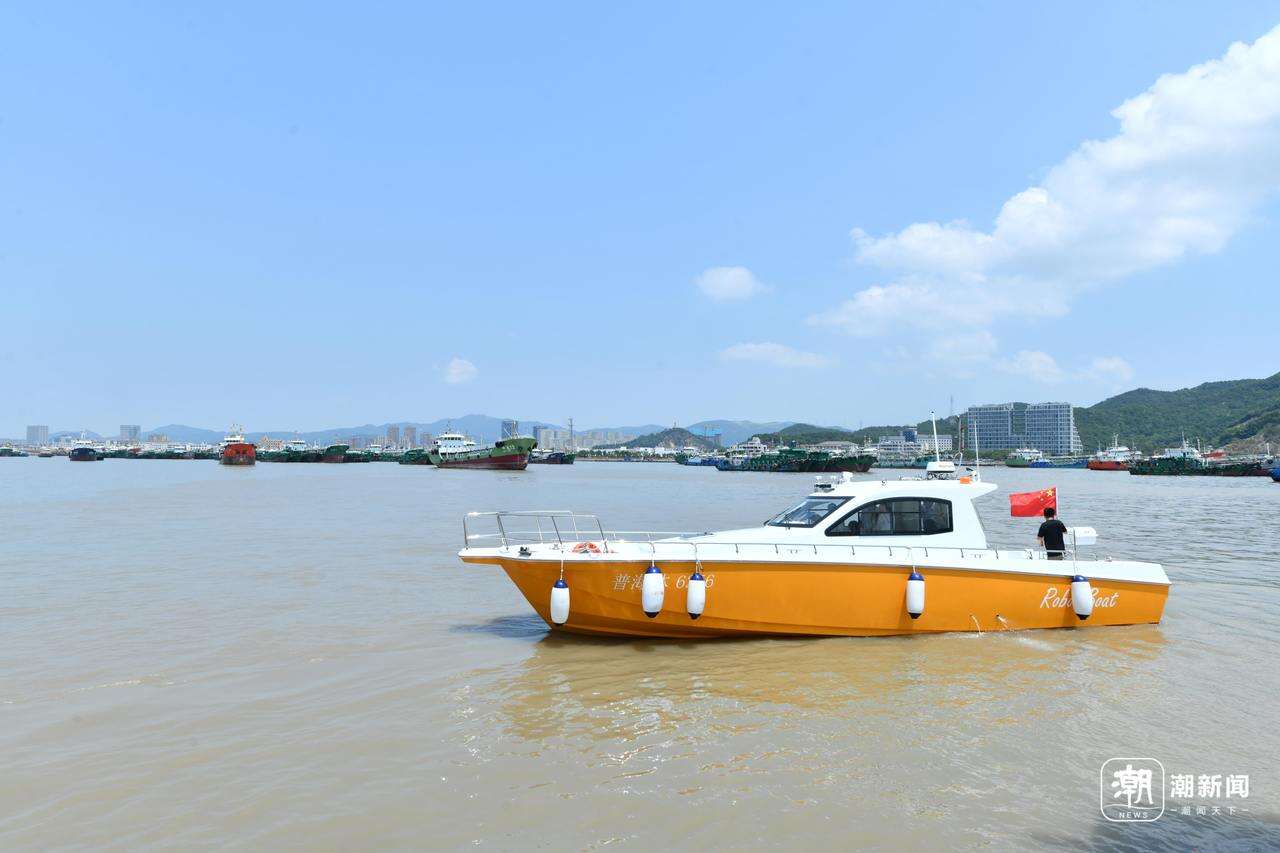 国内首艘！新能源智能海钓用游艇普陀首航，记者上船体验