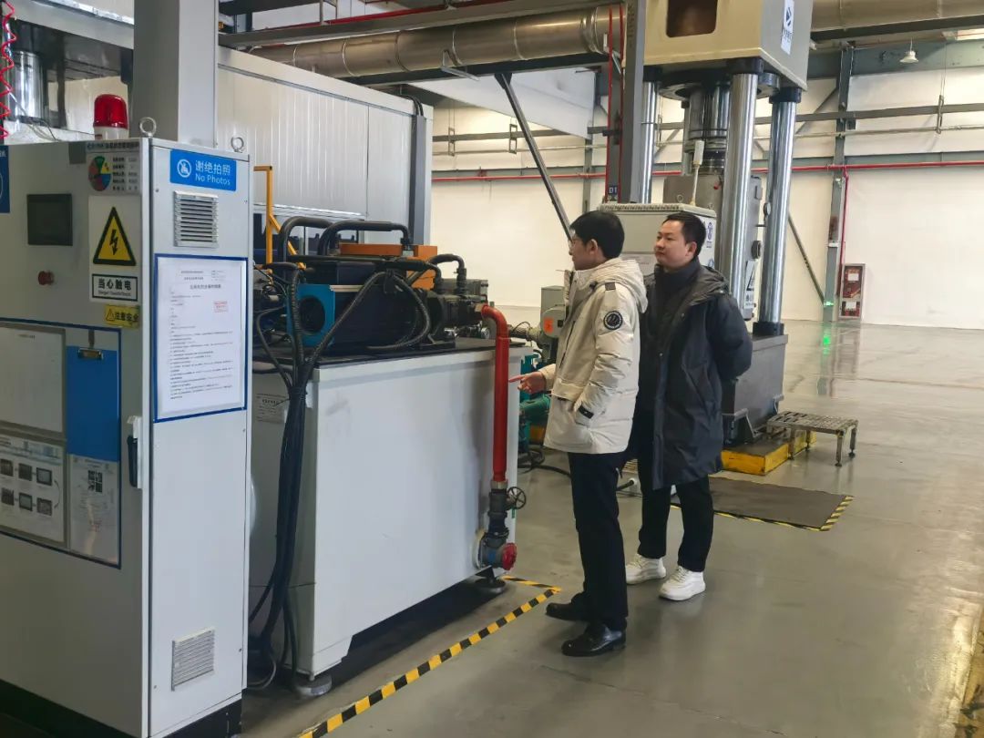 董事长符贵兴检查盐城公司节前安全生产工作