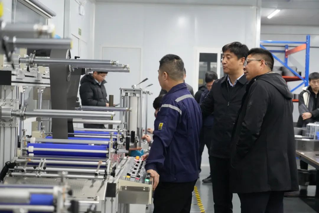 工信部产业发展促进中心党委书记邢涛调研国家石墨烯创新中心