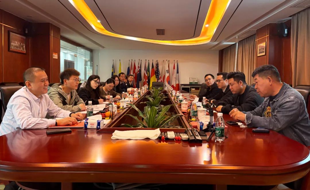 强强联手，共探未来——北京石墨烯研究院与暖丰电热深度交流