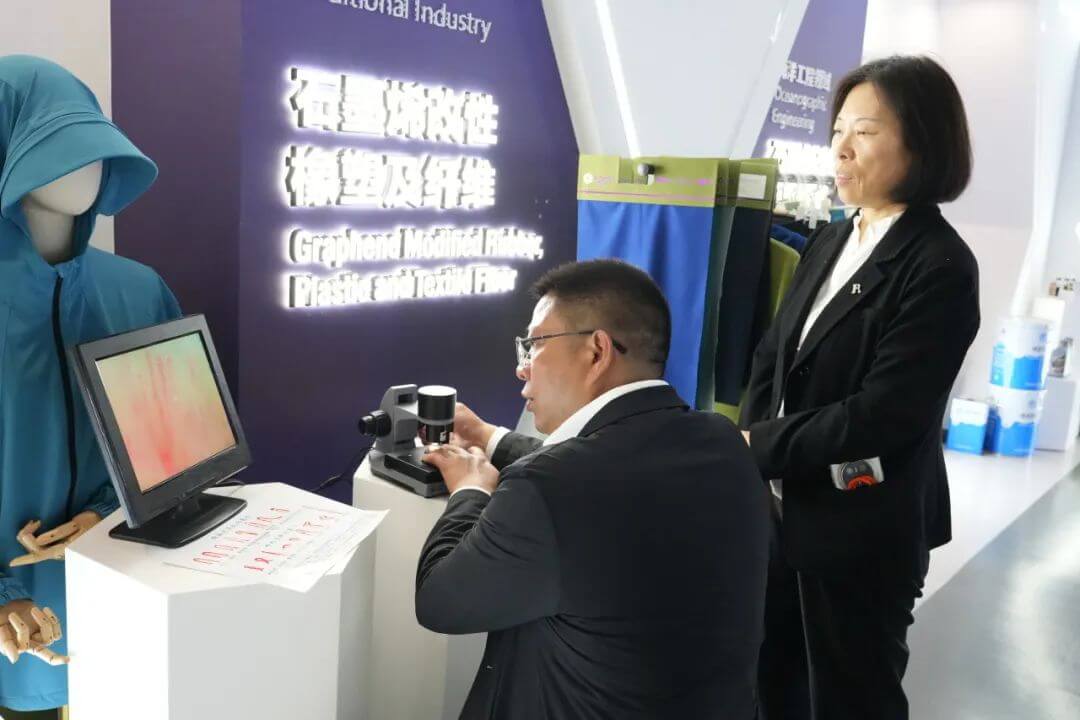 国家自然科学基金委员会高技术研究发展中心原技术总师史冬梅莅临指导