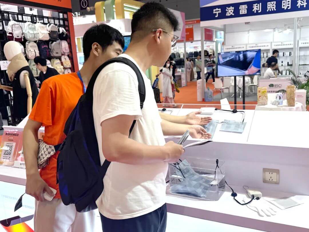 碳垣科技携前沿新材料闪耀深圳国际礼品展