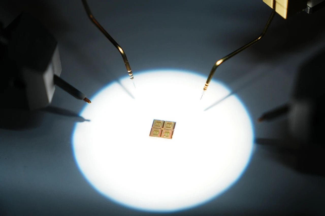 闪存，还能有多快?