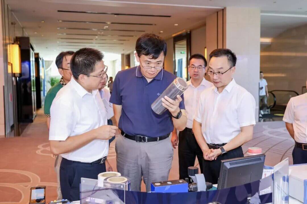 国家石墨烯创新中心受邀参加《工业和信息化部关于制造业计量创新发展的意见》宣贯暨科技成果赋智企业“深度行”活动