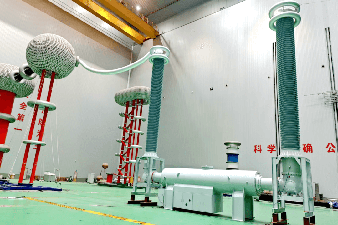 重磅！平高电气研制成功国际首台800千伏80千安断路器
