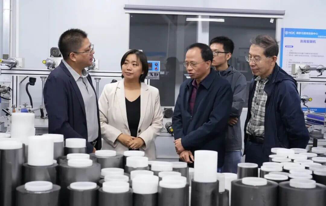 国家石墨烯创新中心举办石墨烯技术交流对接会