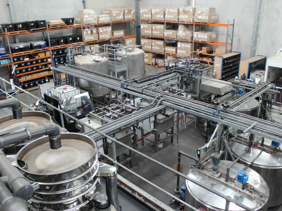 First Graphene 公司亮相新型太阳能热利用及汽车产品