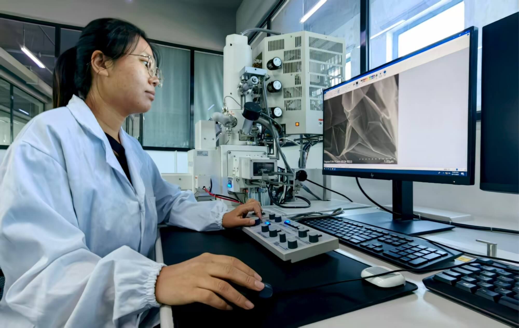 牢记嘱托 奋力谱写中国式现代化龙江新篇章·沿着总书记的足迹 哈尔滨 新质生产力澎湃涌动振兴潮