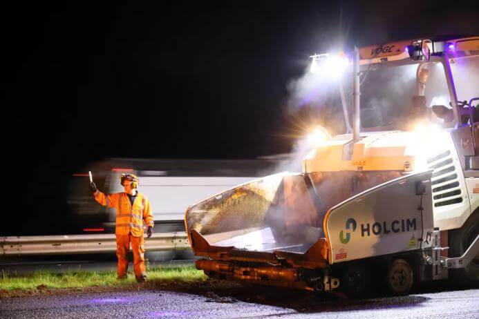 M5 J28-30 项目标志着英国向更耐用、更低排放的道路基础设施过渡的一个重要里程碑