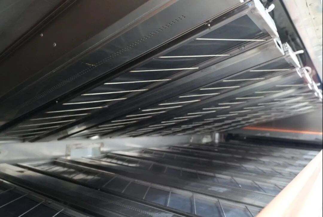 喜报 | 浩能科技1800mm超宽幅高速双层挤压涂布机荣膺2025高工金球奖“年度产品奖”