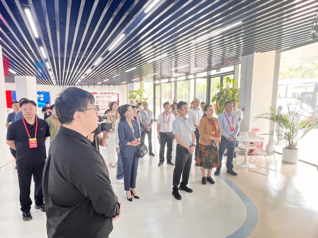 【月度动态】福建海峡石墨烯产业技术研究院近期交流回顾