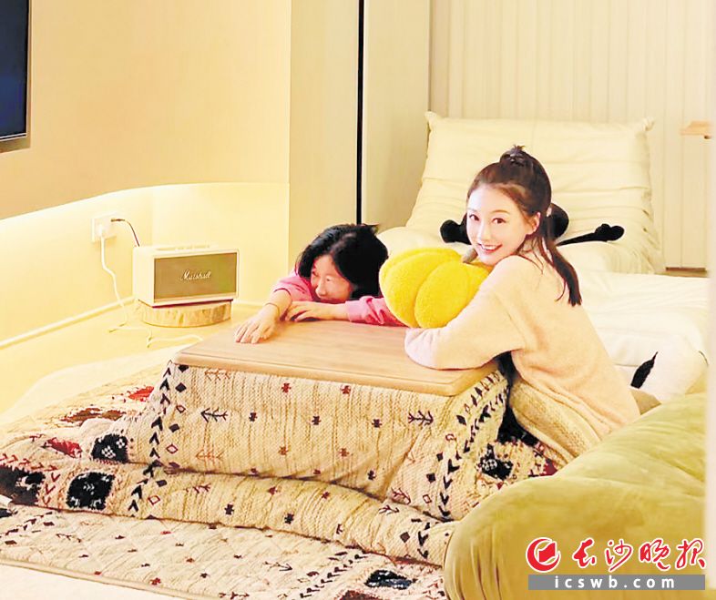 天气降温，不少市民已备好各式取暖设备 湘式火桶成最爱