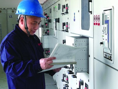 武宜清： 勤钻研爱琢磨的 “首席技师”