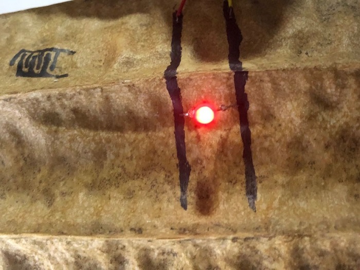 科学家研制出流动性更好、成本更低廉的导电笔墨水