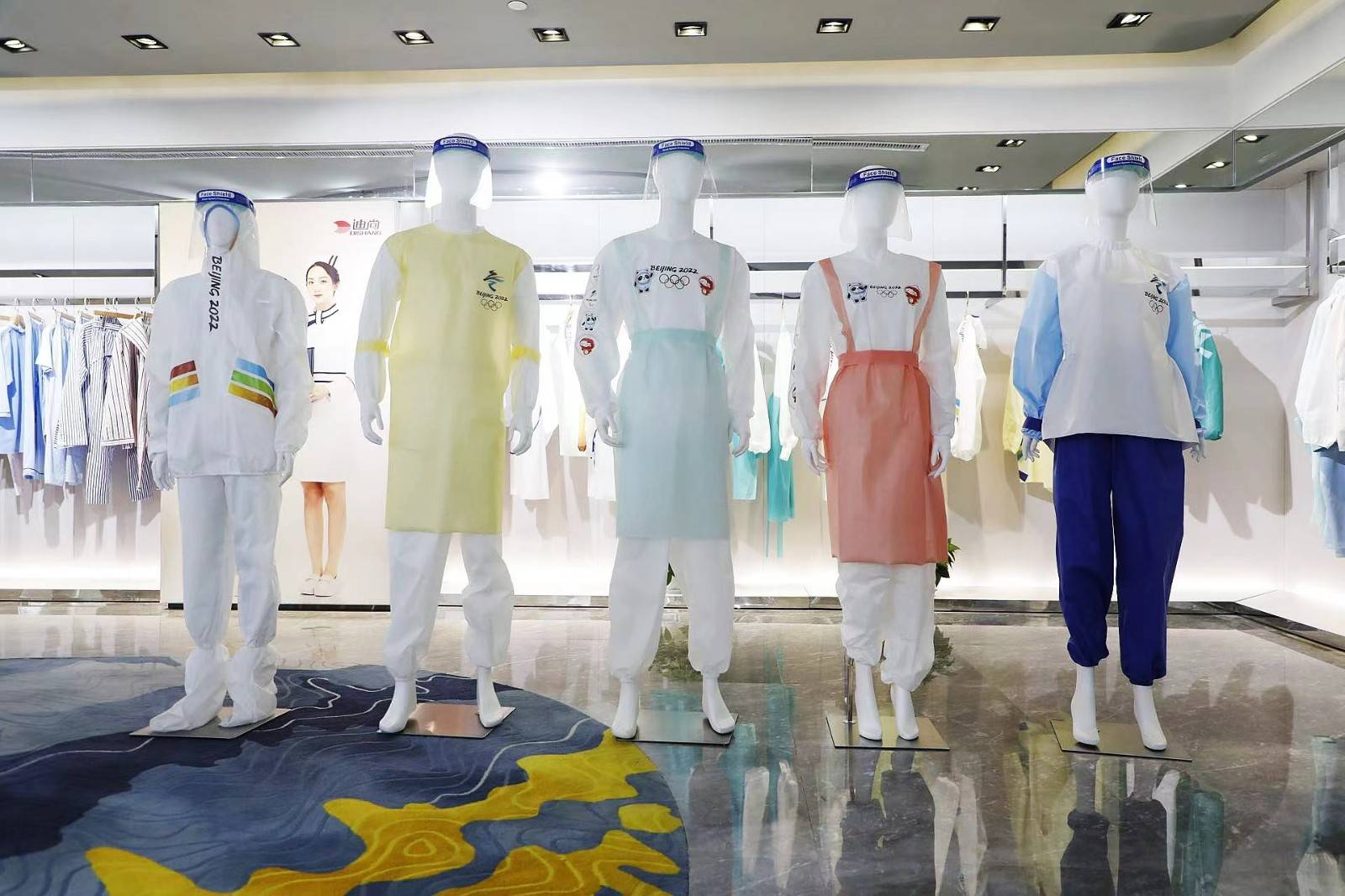 专访冬奥村最美工作服设计团队：打造有“人情味儿”的工作服