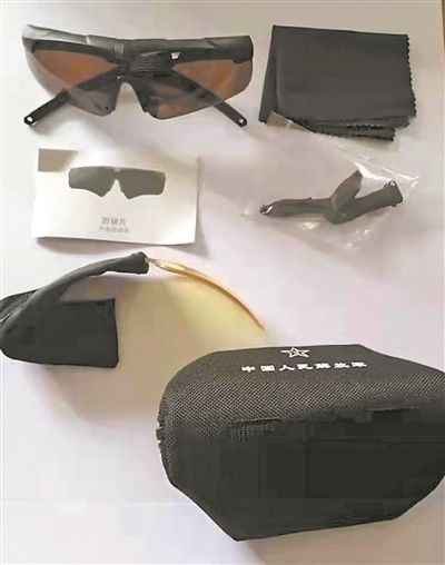 我军为高原边防官兵研发一批新型防寒被装