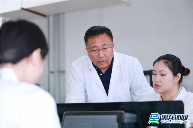 哈工大教授袁国辉：龙江石墨 未来可期