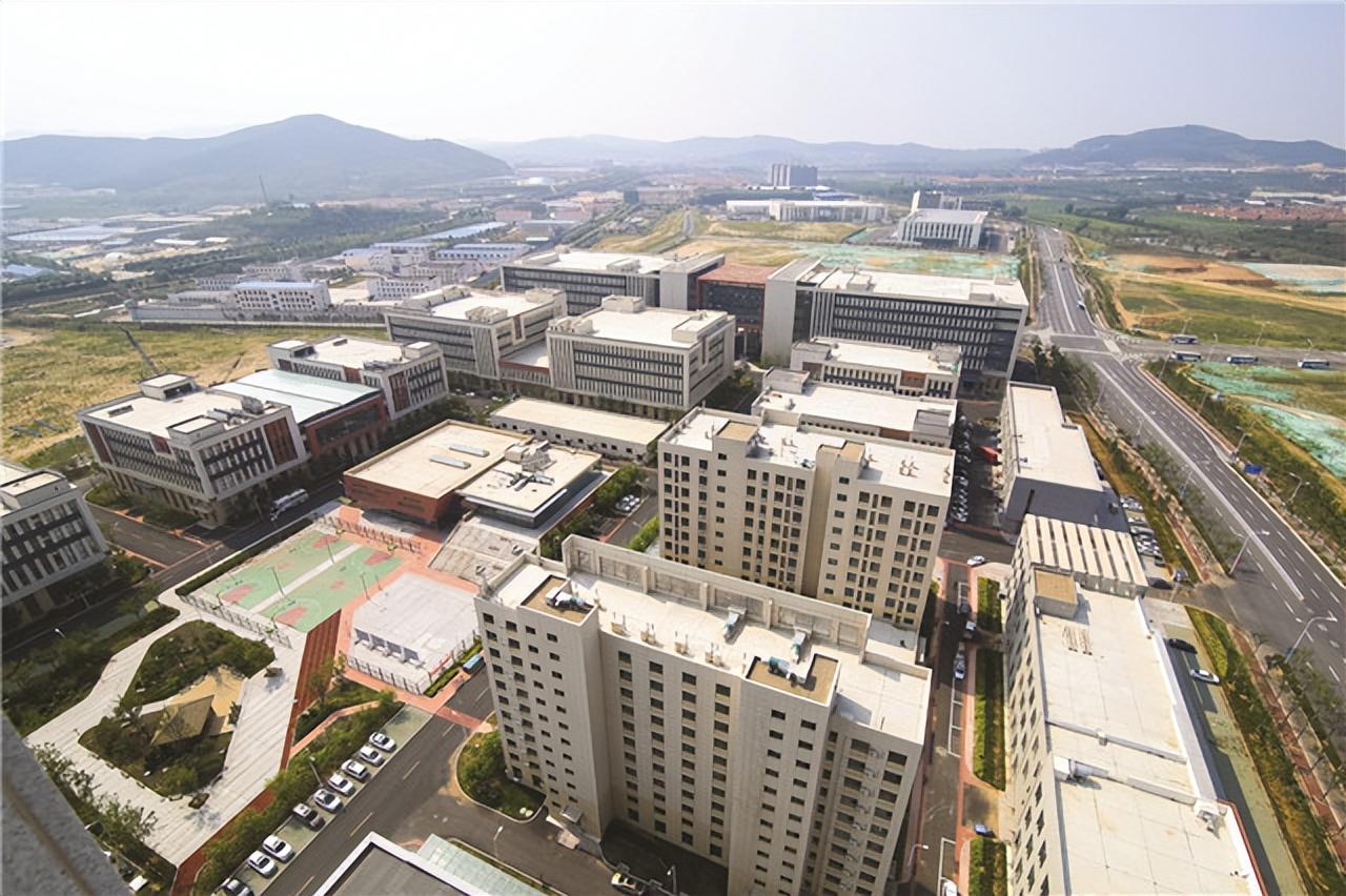 入驻率95%！20家企业落户威海高新区“双创”示范基地