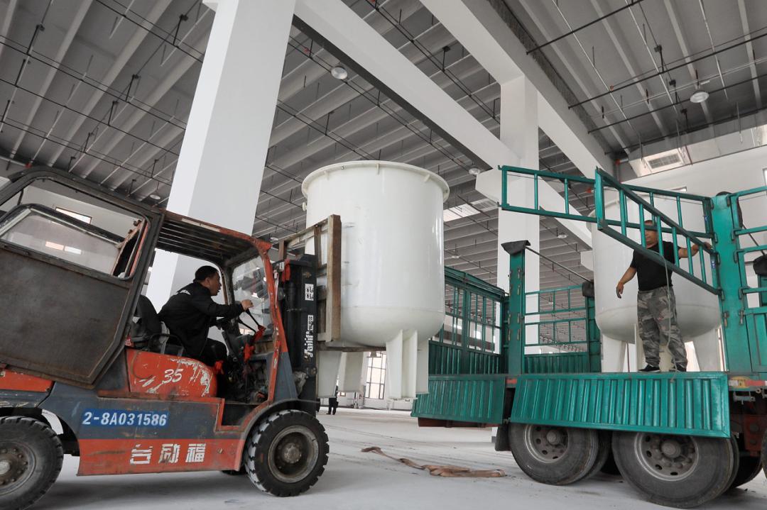 这场革命，从撕胶带开始……