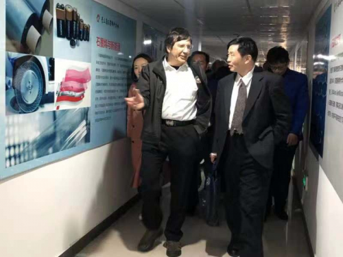 诺奖得主安德烈海姆签约杭州海烯公司