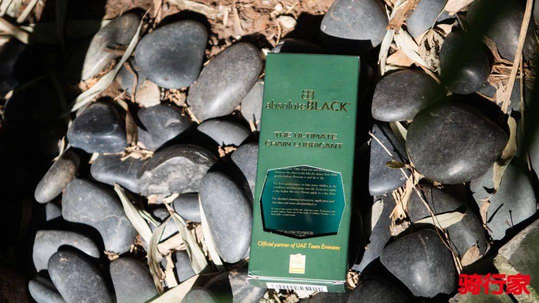 来“奢侈”一把？absoluteBLACK GRAPHENlube石墨烯蜡性链条油