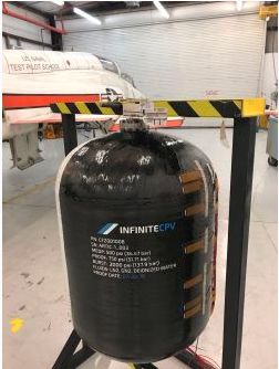 应用石墨烯材料和无限复合材料技术开发空间复合材料技术