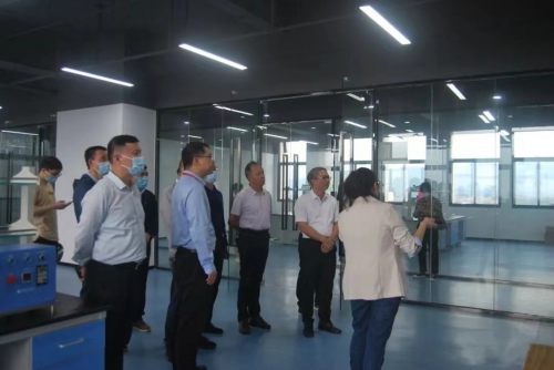 厦门市同安区副区长王旭辉一行莅临厦门福华技术有限公司调研指导