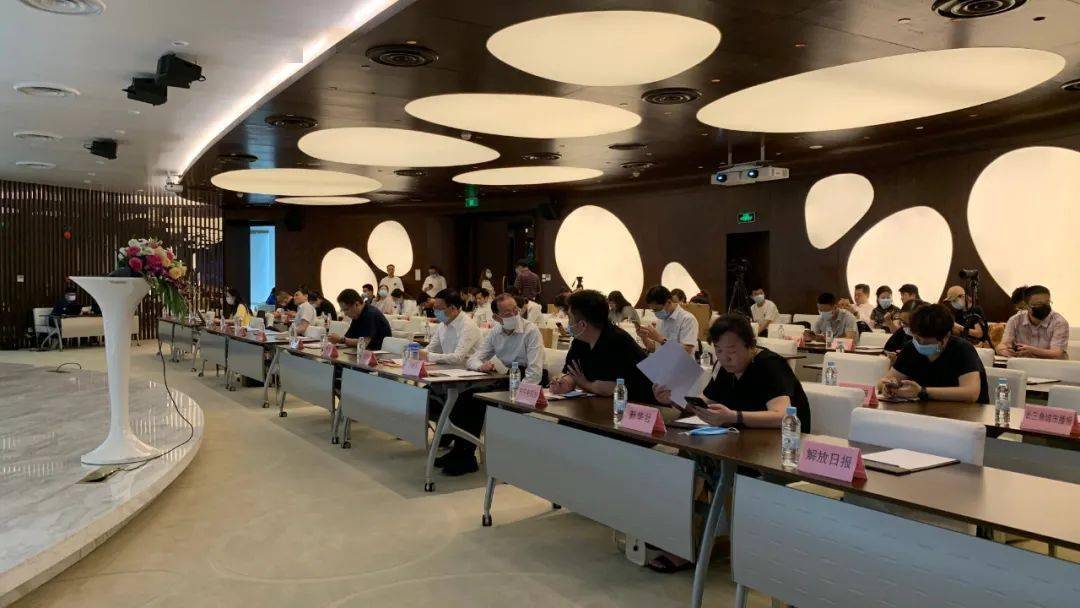 强生“凯瑞纳”石墨烯功能纤维、新材料特种纤维新产品媒体发布会举办，“凯瑞纳”石墨烯功能新纤维，创造绿色、健康新生活