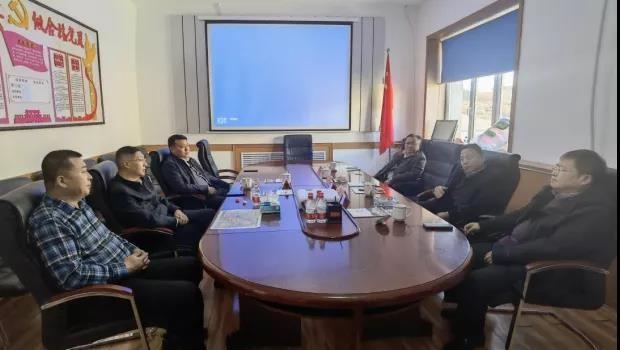 浙江万吉实业公司到恒考察洽谈石墨烯项目