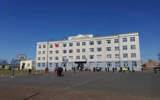 场面火爆！烯旺科技23个石墨烯供暖改造项目在哈尔滨同时开工！