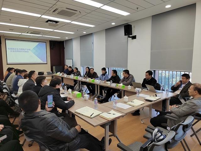 常州市科技局组织石墨烯企业与锂电企业应用技术专题精准对接