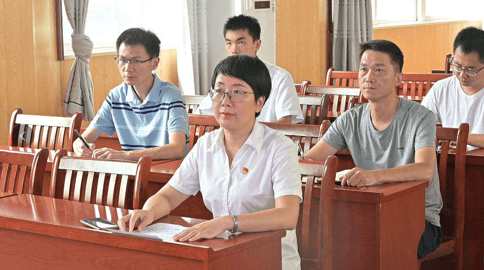 市委十二届七次全会在我县广大干部群众中引发热烈反响