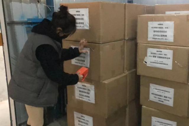 爱家科技用石墨烯温暖武汉医护人员