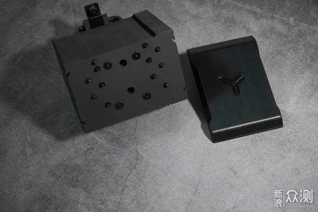 极速降温，冷静游戏，乔思伯CPU散热器_新浪众测