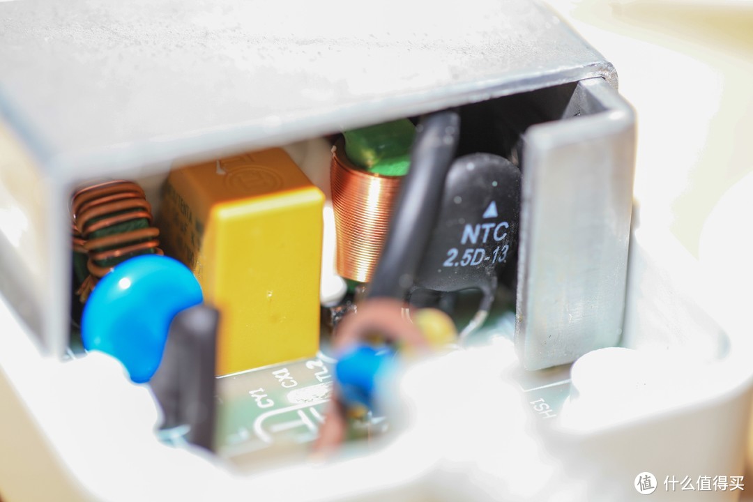 防水抗菌的寒流克星—意大利enelca石墨烯电热毯