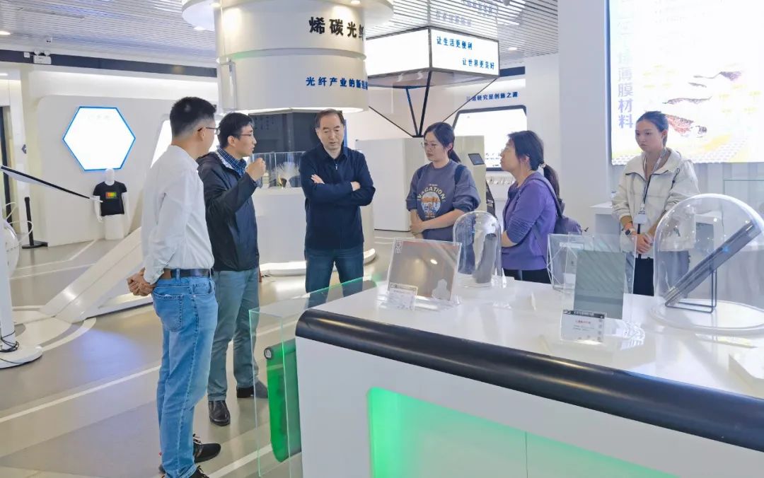 中国商飞徐吉峰一行到BGI交流座谈