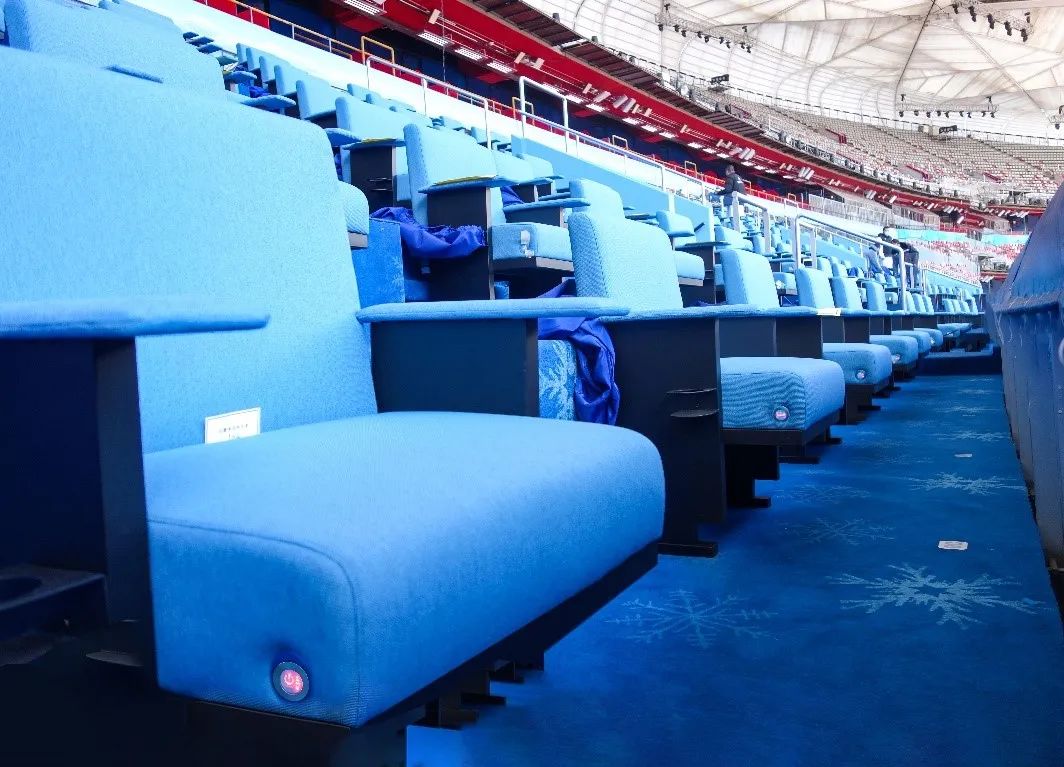 北京访学｜把“黑金”石墨烯穿在身上，温暖北京冬奥会