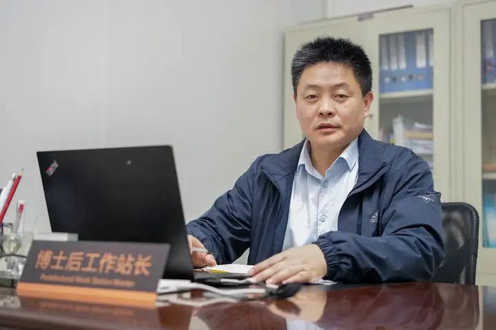 创新人物 | 刘孝伟：从高中生到“电池狂魔”