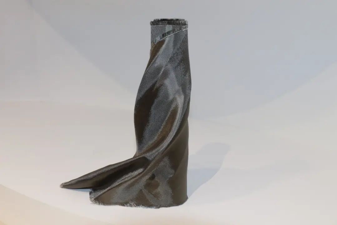 她，从投资跨界硬科技创业 1年为公司创造6000万营收