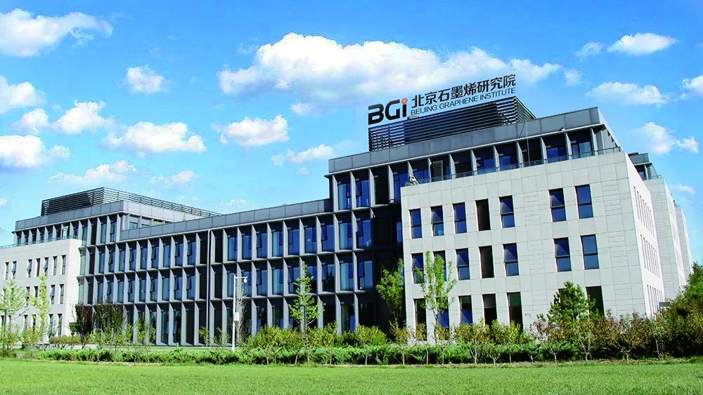 她，从投资跨界硬科技创业 1年为公司创造6000万营收