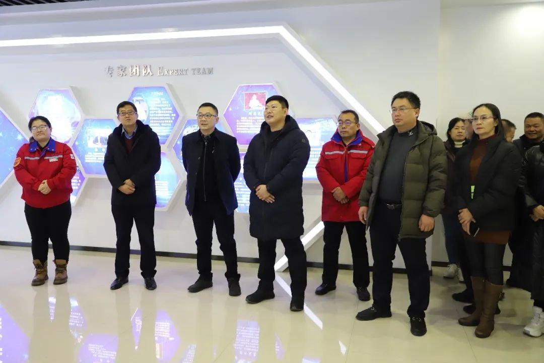 江门市政企代表团一行莅临宝泰隆考察调研