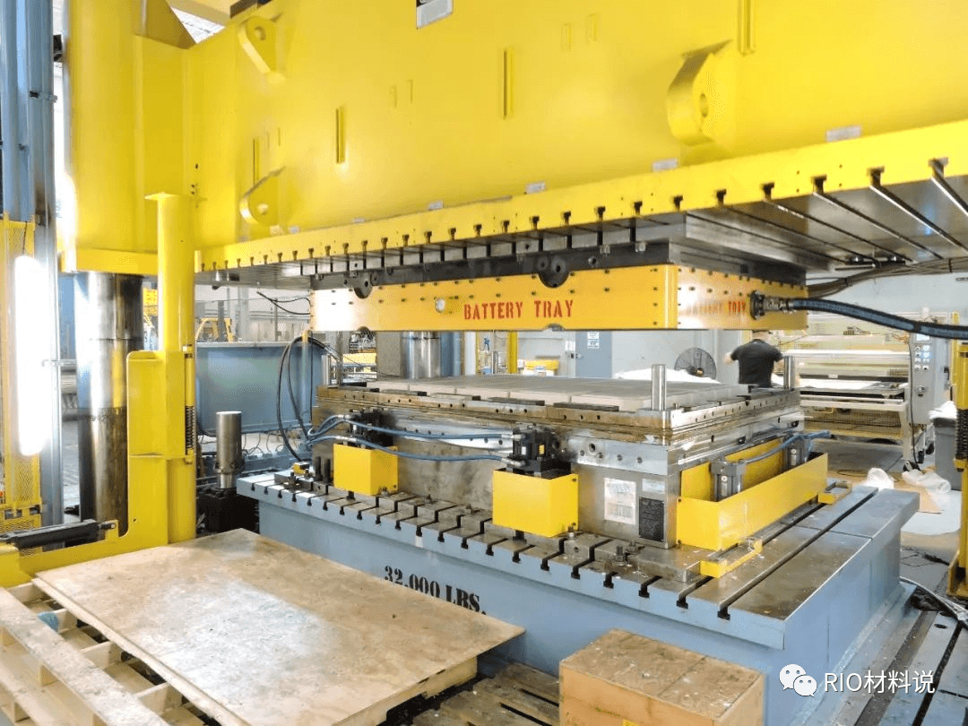 电池壳的材料供应商，他们为什么总是走在前面？