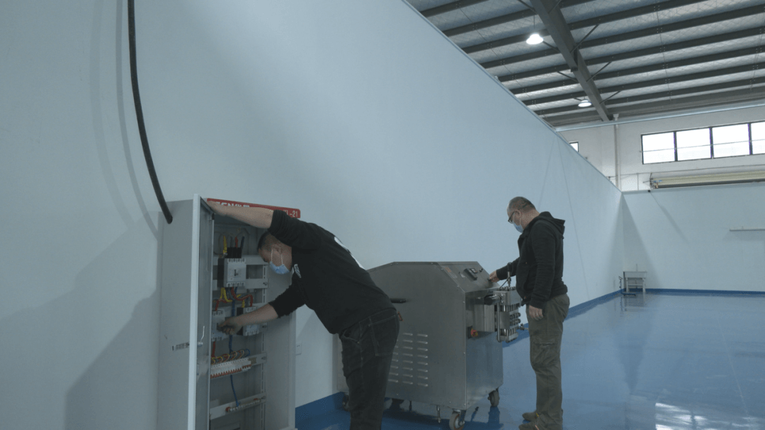 石墨和石墨烯产业园：年产500吨石墨烯粉料及石墨烯应用产品产业化项目进展顺利