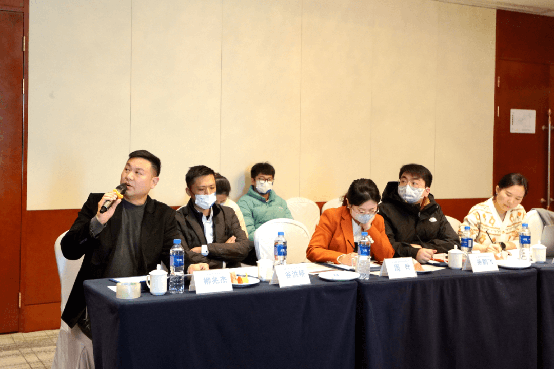 诸暨袜业高质量发展座谈会暨首次石墨烯袜业应用产业联盟工作会成功举办