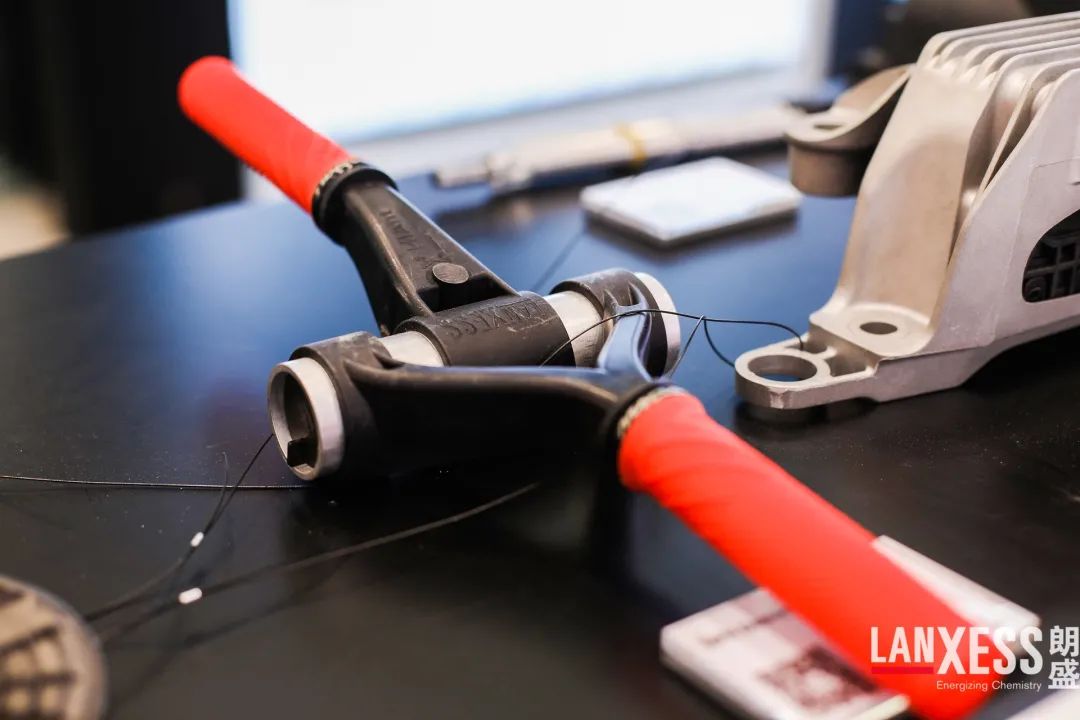 汽车打破传统价值链，材料科学面临新趋势