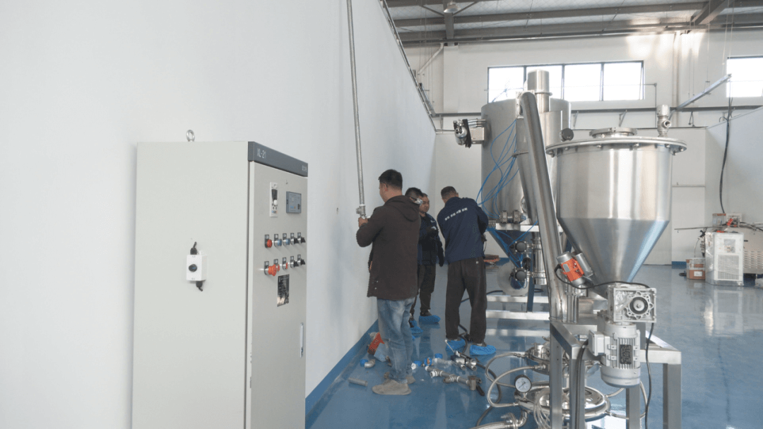 深学争优 敢为争先 实干争效丨年产500吨石墨烯粉料及石墨烯应用产品产业化项目建成